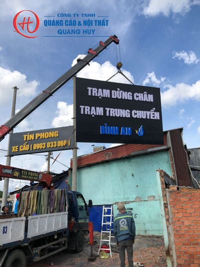 Thi công bảng hiệu Alu chữ nổi Mica cho Trạm dừng chân Bình An - Thủ Đức 19 thi cong bang hieu alu chu noi mica tram dung chan binh an 4